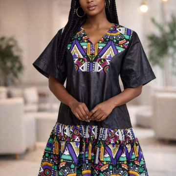 Short dress with side rope